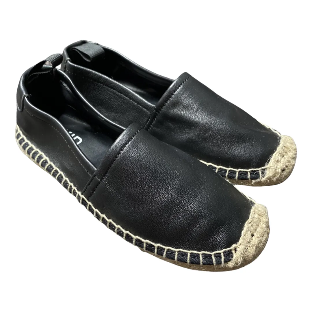 Akid Leather Slip Ons