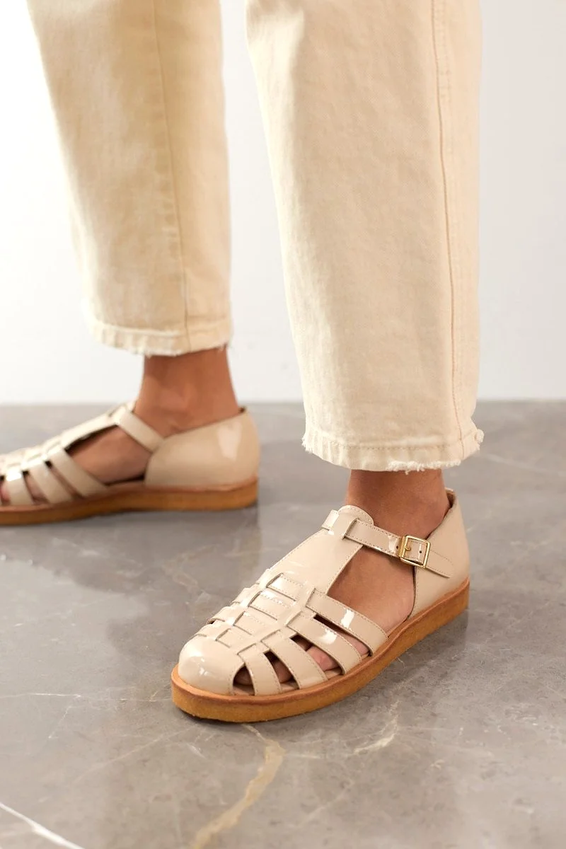 ANGULUS Strap sandal with buckle beige