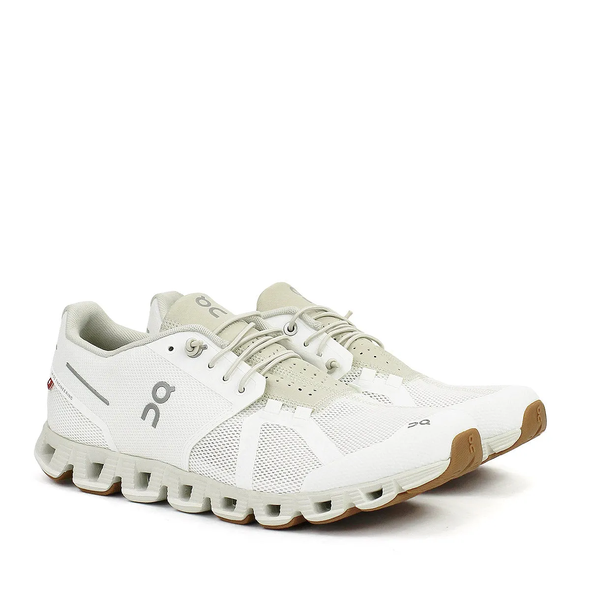 On Running - Cloud Trainers in White/Sand