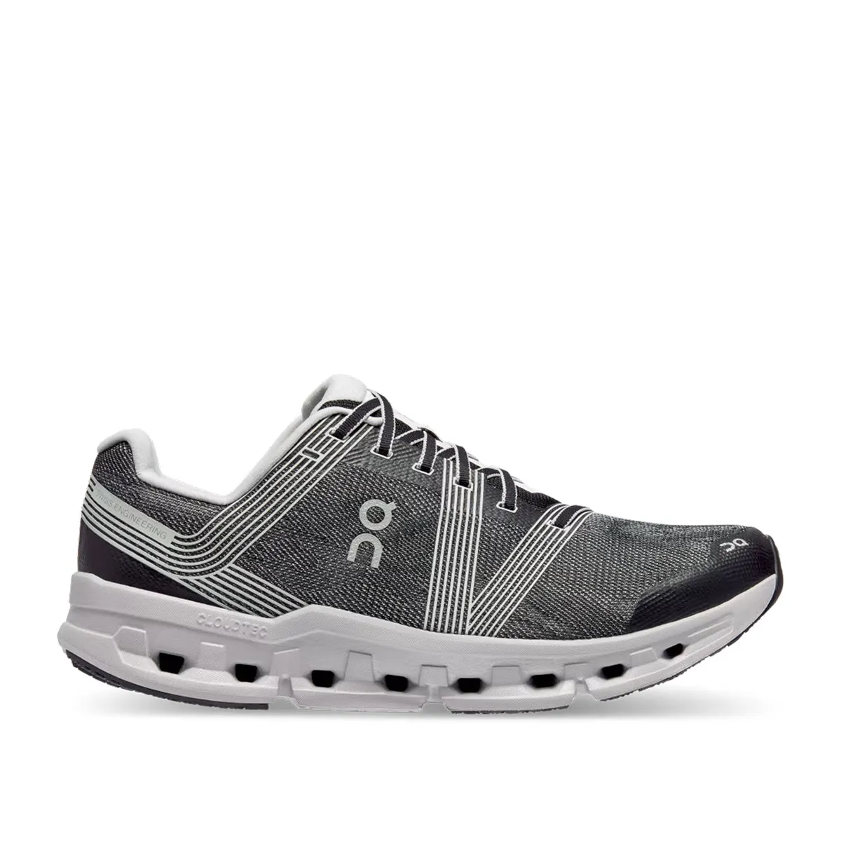 On Running - Cloudgo Trainer in Black/Glacier