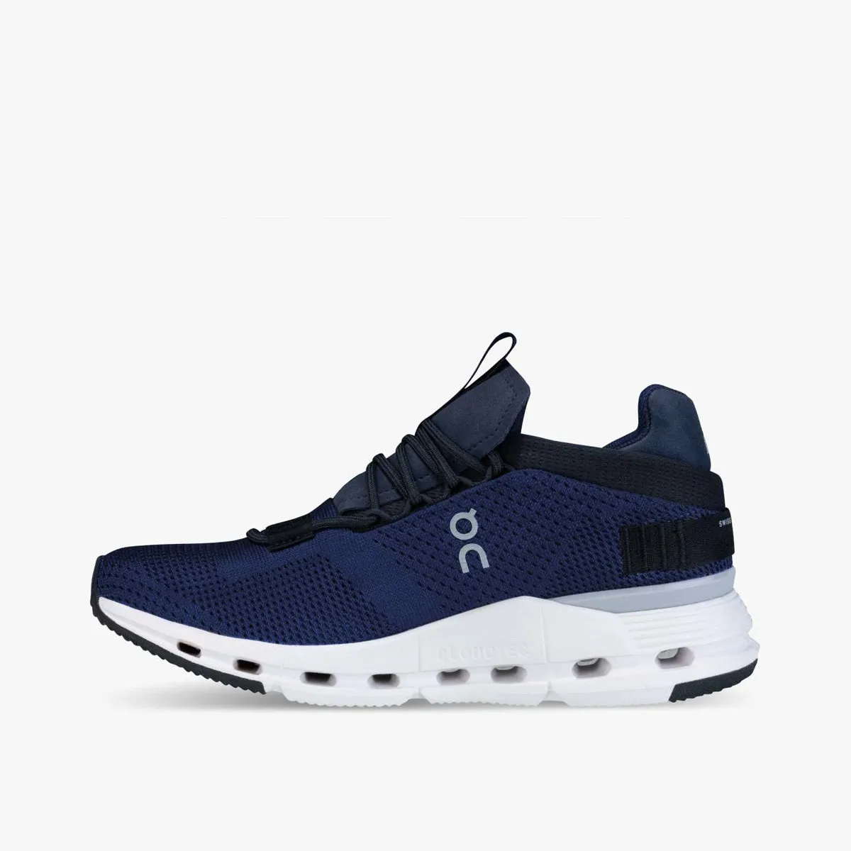 On Running - Cloudnova Trainers in Navy / White