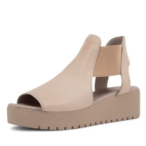 Ozie Sandal