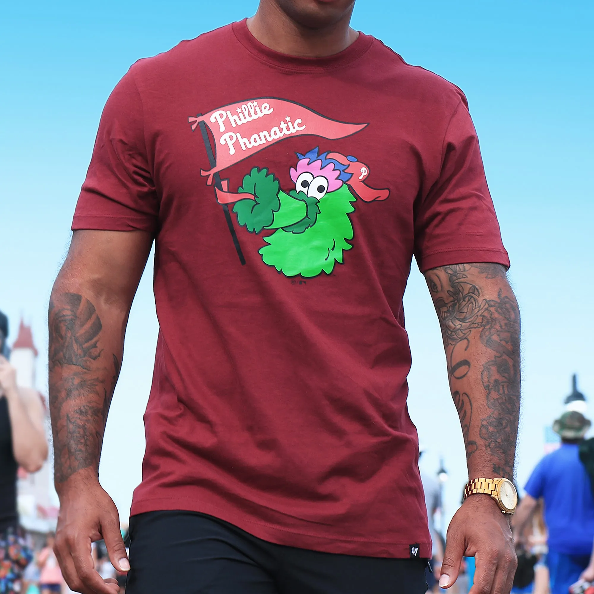 Philadelphia Phillies Mascot Graphic Tee Phillie Phanatic T Shirt | Cardinal Tshirt