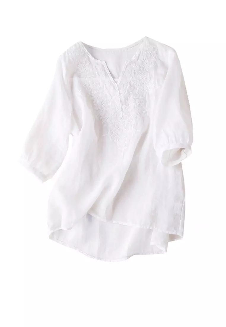 Twenty Eight Shoes VANSA V-neck Loose Embroidered Short Sleeved Shirt VCW-Bs6285