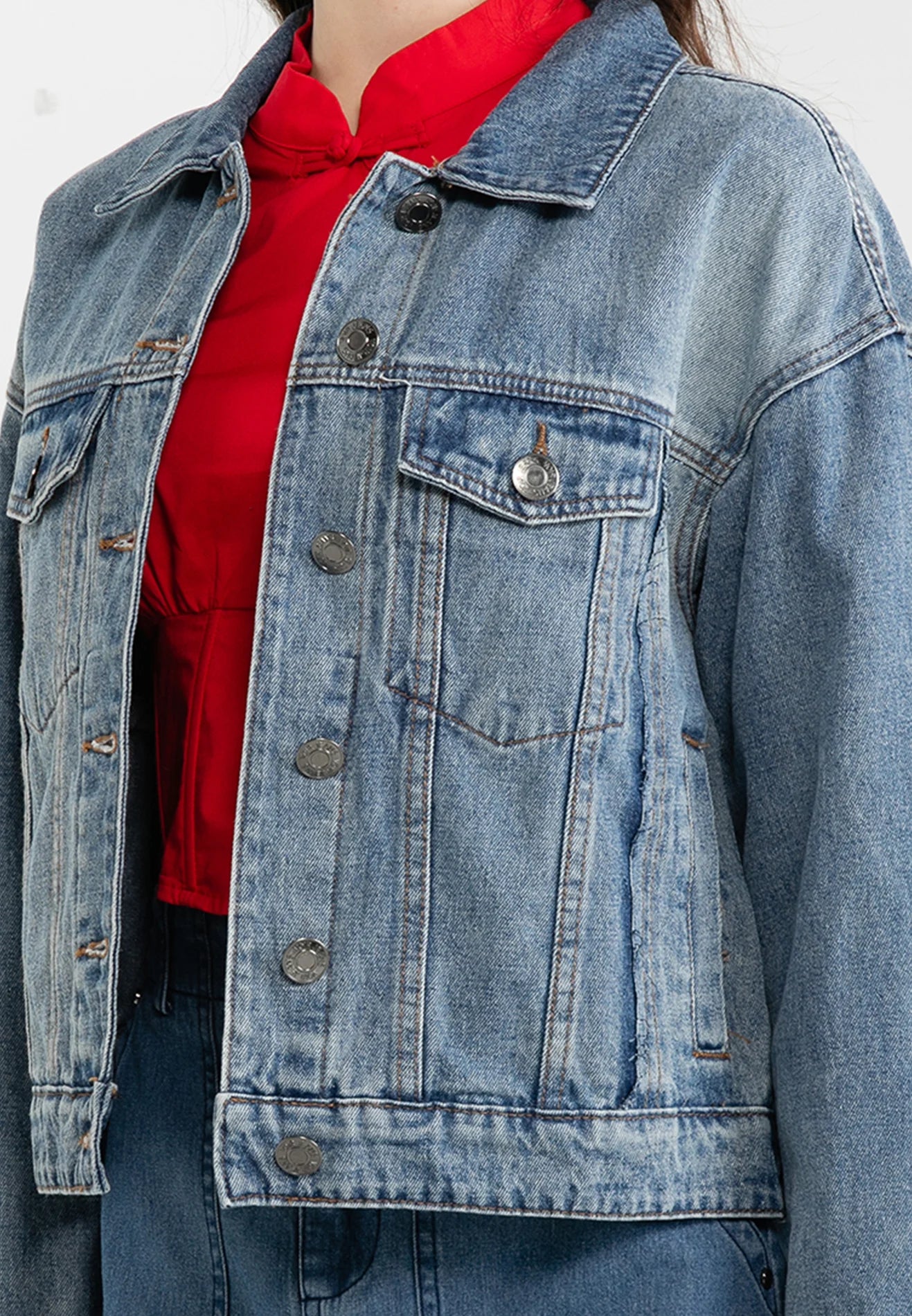 VOIR JEANS Classic Denim Double Flap Pockets Jacket